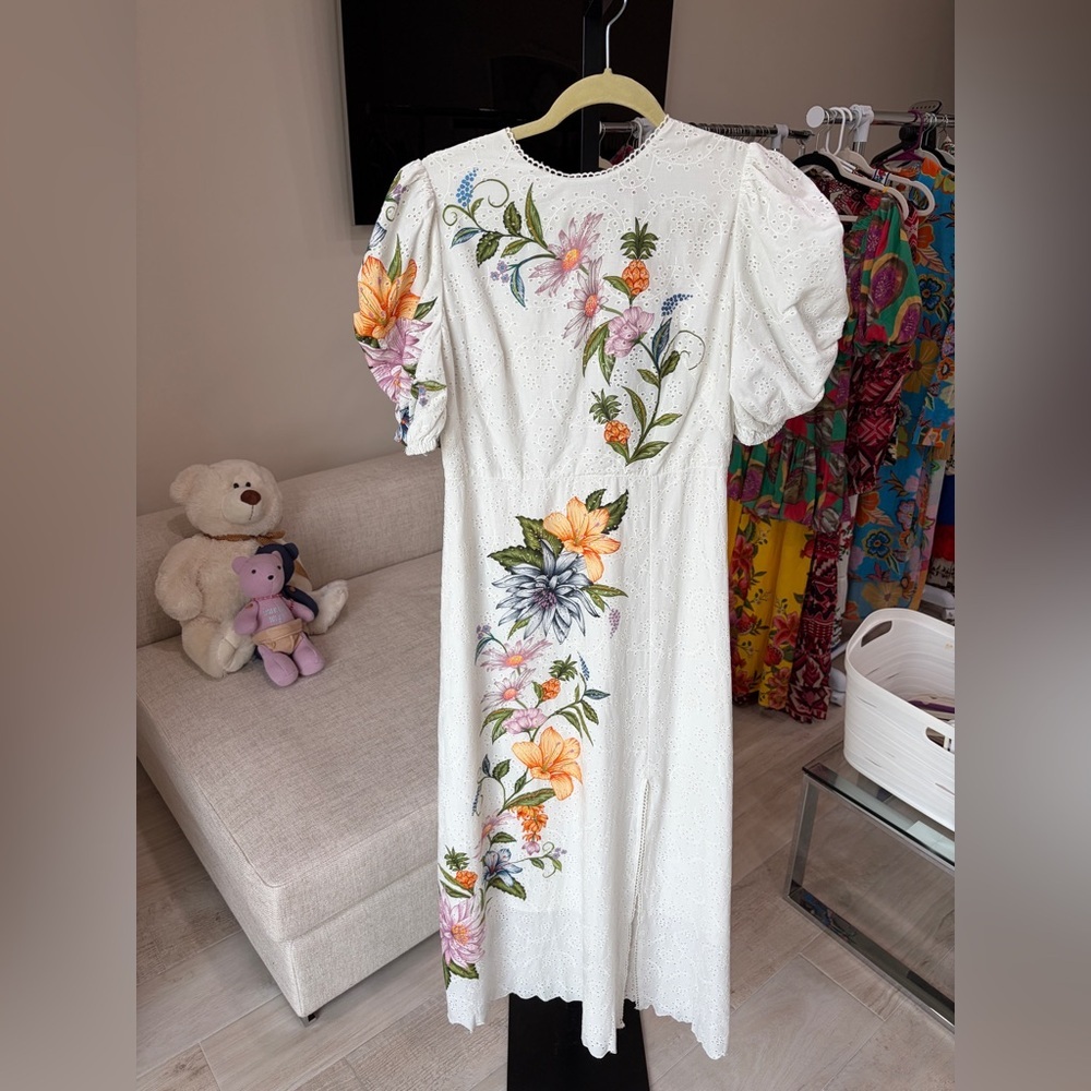 Farm Rio: Floral Embroidered White Dress / Sweet Bloom Dreamscape - Picture 9 of 11